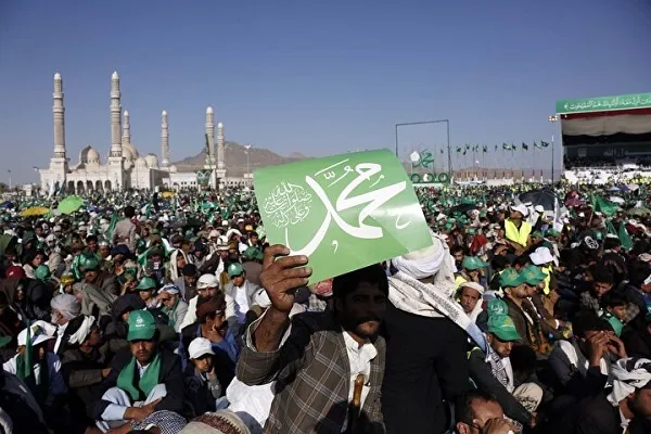 Yemen'in başkenti Sana'da yüz binlerce kişi Mevlit Kandili'ni kutladı