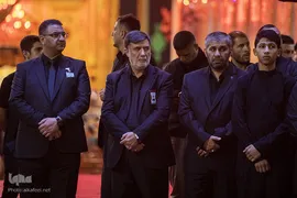 مراسم تعویض پرچم گنبد حرم حضرت اباالفضل العباس(ع) از قرمز به مشکی