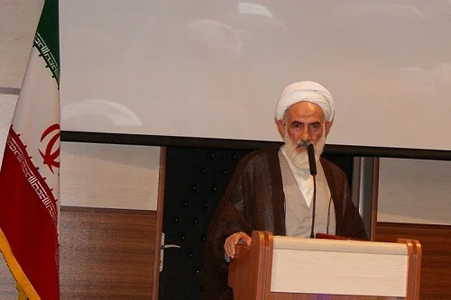 ترویج نشدن فرهنگ صرفه‌جویی مانع از رشد اقتصادی است