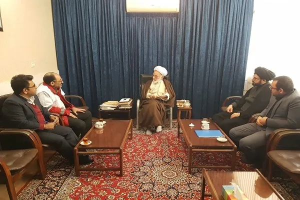 دیدار سرپرست جمعیت هلال احمر استان مرکزی با نماینده ولی‌فقیه