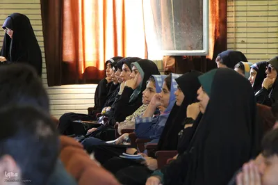 اولین همایش سراسری نماز یاوران و مسئولین هیئات مذهبی مدارس در ملایر