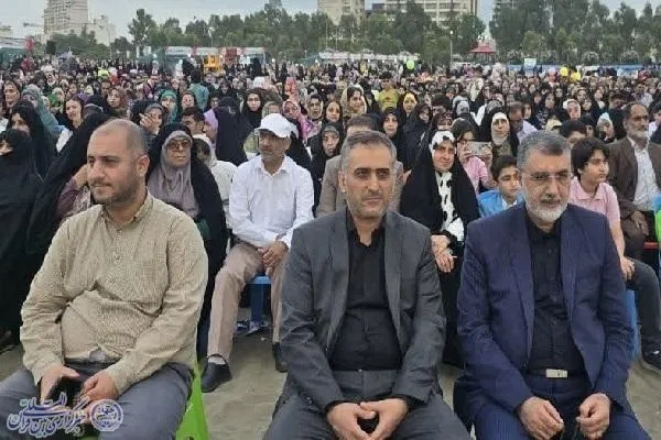جشن بزرگ محفل قرآنی علویون در ساحل دریای بابلسر