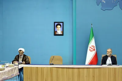 جلسه شورای عالی انقلاب فرهنگی