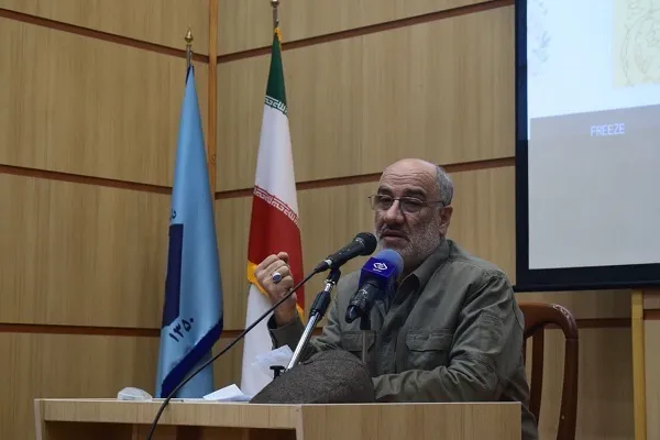 انتخابات میدانی برای قدرت‌نمایی مردم است