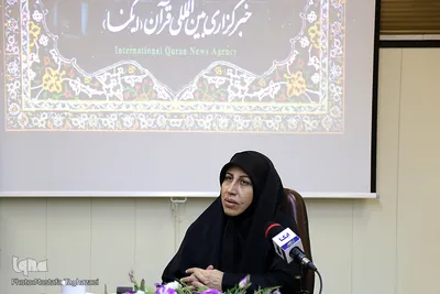 نشست با یاوران وحی