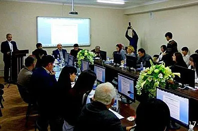 نشست همگرایی حوزه‌های سکولار و مذهبی در قرقیزستان