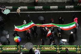 شکوه چهل سالگی/ تهران خیابان آزادی