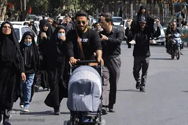 آیین پیاده‌روی جاماندگان اربعین حسینی در اصفهان
