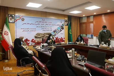 نشست زنان و دفاع مقدس