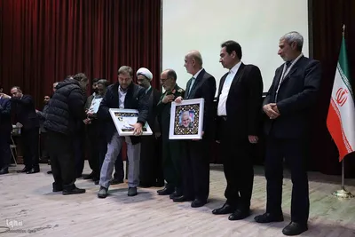 نشست جبهه علمی و فرهنگی اساتید بسیجی در دانشگاه تبریز
