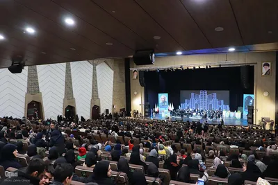 تجلیل از ۲۳ چهره شاخص در چهارمین همایش زنده‌نامان تبریز