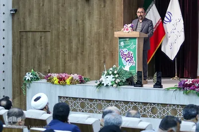 تجلیل از معلمان نمونه استانی و کشوری
