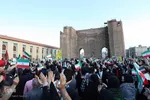 اجرای سرود سلام فرمانده به زبان ترکی و فارسی در تبریز