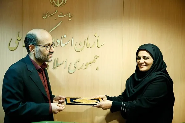انتصاب دو مدیر بانو در کتابخانه ملی