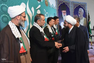 اجلاسیه نماز و تجلیل از فعالان نماز در دستگاه‌های اجرایی سمنان‎