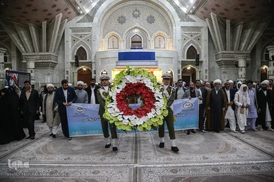 تجدید میثاق مهمانان سی و سومین کنفراس وحدت اسلامی با آرمان های امام