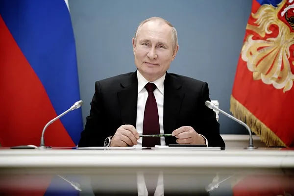 Путин наделил религиозные организации правом пользоваться религиозным имуществом, принадлежащим государству