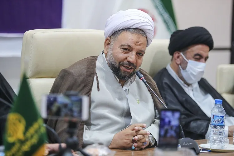 خدمت خادمان امام رضا(ع) در عرصه فرهنگ باشد