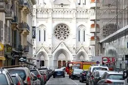Attaque à Nice : trois morts, l'auteur interpellé