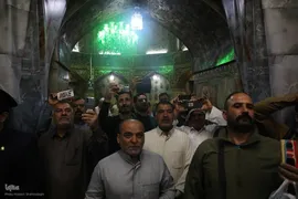  سیاه پوش کردن ضریح مطهر کریمه اهل بیت(س)
