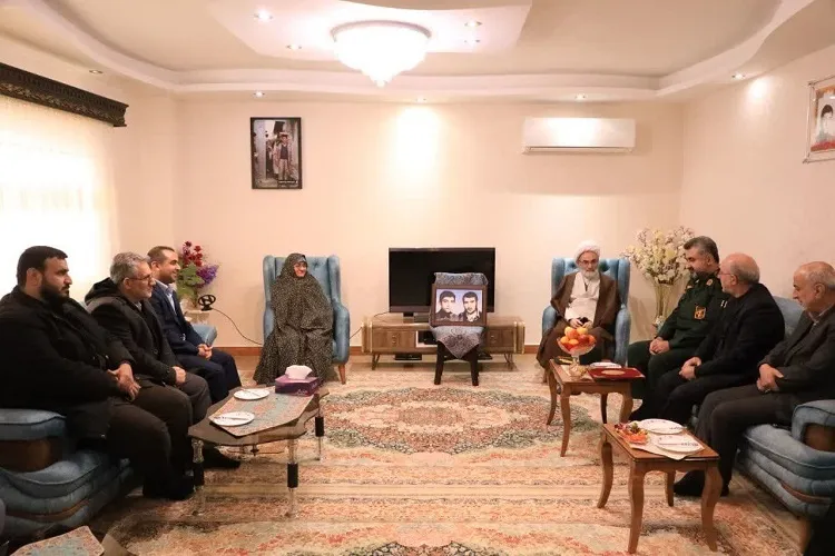 مادران شهدا راوی صبر و مقاومت هستند