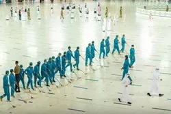 Mecca Grand Mosque Cleaned with 15,000 Liters of Sanitizers Ahead of Tawaf Al-Qudum