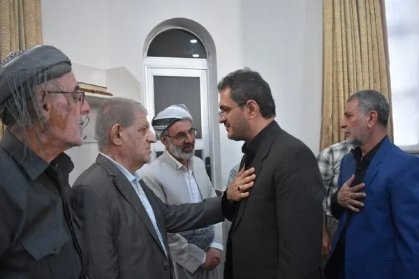 حضور استاندار کردستان در مراسم ختم مهسا امینی