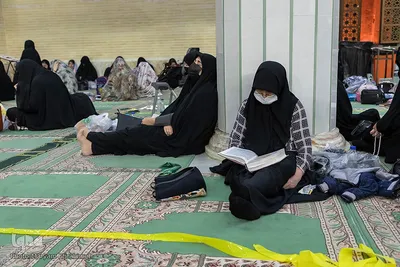 قرار بندگی؛ احیای شب ۲۱ رمضان در مصلای امام خمینی (ه) تبریز