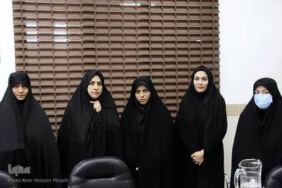 نشست هم اندیشی بانوان قاضی در ایکنای یزد