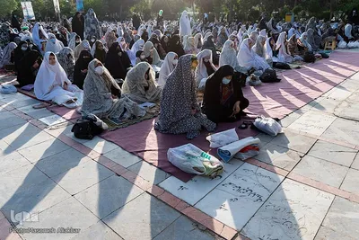 نماز عید فطر در امامزادگان محمد (َع) و سکینه خاتون (س) کرج‎‎