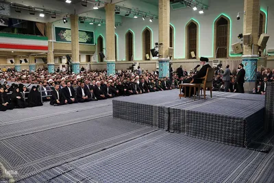 دیدار هزاران نفر از اقشار مختلف مردم به مناسبت عید مبعث با رهبر معظم انقلاب