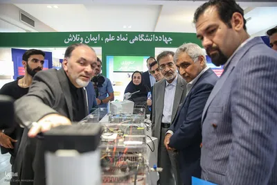 روز دوم نمایشگاه دستاوردهای علمی و فناورانه جهاددانشگاهی
