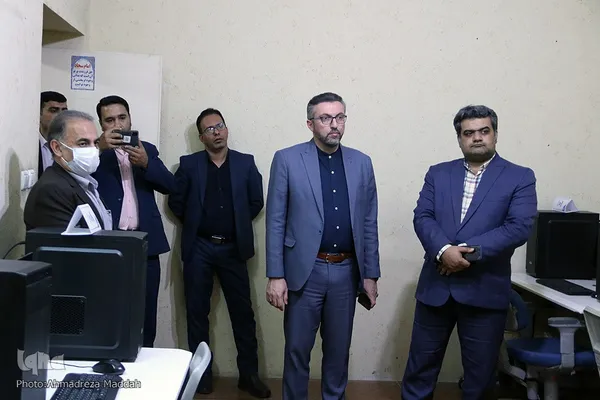 بازدید بازدید معاون آموزشی و کارآفرینی جهاددانشگاهی از ساختمان معاونت آموزش و آموزش فضای مجازی استان فارس