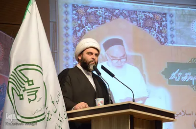⁨همایش رویش های قرآنی انقلاب اسلامی⁩ در تبریز