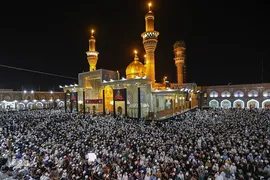 مراسم احیای شب بیست و سوم ماه مبارک رمضان با قرائت دعای جوشن کبیر در آستان مقدس کاظمیه (ع)