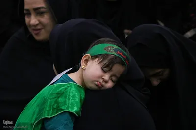 مراسم شیرخوارگان حسینی در اصفهان