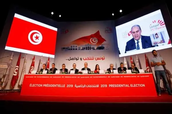 Tunus cumhurbaşkanlığı seçimlerinin ilk turu sonuçları açıklanıyor