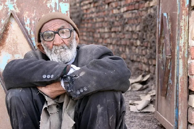 جامعه ما در حال سالخورده شدن است / آماده شیوع کروناها باشیم