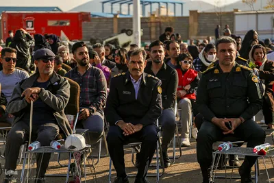 مانور آمادگی و مراسم پاسداشت آتشنشان داوطلب شیراز