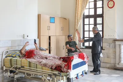 دیدار جمعی از مدیران و اعضای جهاددانشگاهی با جانبازان مرکز توانبخشی جانبازان ثارالله(ع)