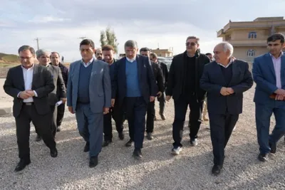 غبارروبی گلزار شهدای شهرستان پلدختر با حضور استاندار لرستان