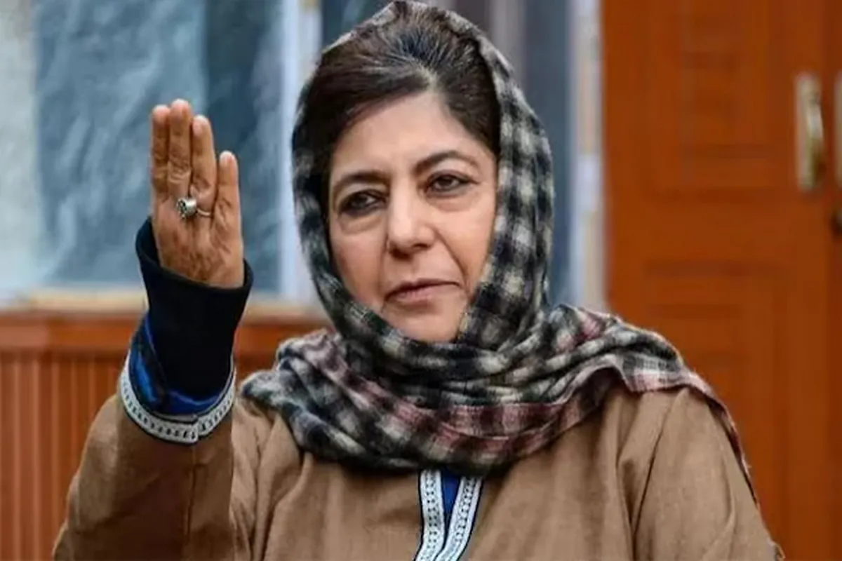 Former Chief Minister Slams Indian Army’s Act of Provocation at Kashmir Mosque