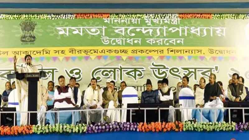 কালো তালিকা ভুক্ত করেছিল আমেরিকা, এখনো বদলাননি মোদি: মমতা