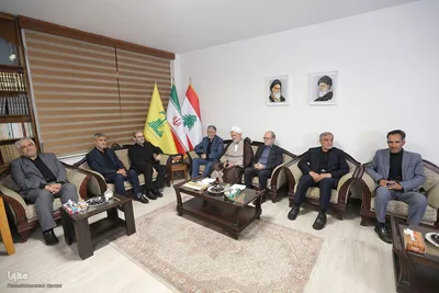 حضور مسئولان و شخصیت‌های سیاسی در دفتر حزب‌الله