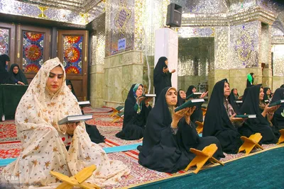 مراسم جزء خوانی قرآن کریم در حرم شاهچراغ(ع)