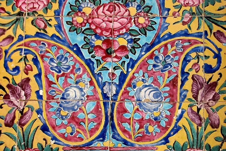هنر کاشی هفت رنگ شیراز ملی می‌شود