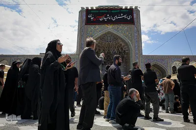 حرم مطهر رضوی در سوگ علمدار کربلا