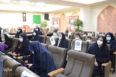 مراسم رونمایی از اولین محصولات فرهنگی و نوشت افزار ایرانی- اسلامی