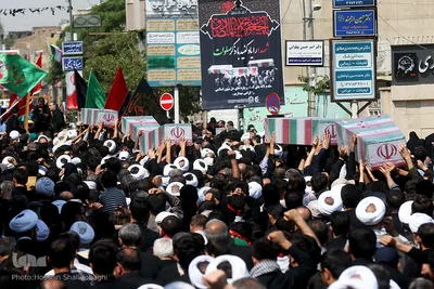 ⁨تشییع 7 شهید گمنام دفاع مقدس در سالروز شهادت امام جعفر صادق(ع)⁩