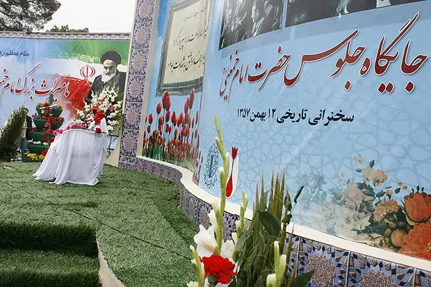 گلباران محل جلوس امام(ره) در بهشت زهرا(س)